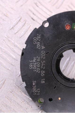 A0025428618 MERCEDES Датчик угла поворота руля купить в Львов