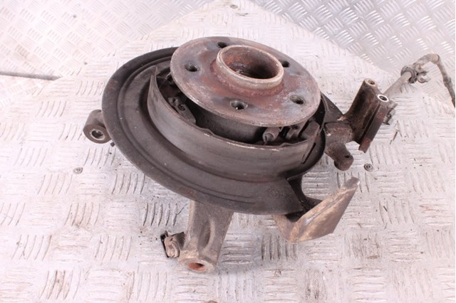 MERCEDES A1633500108 Цапфа задняя левая в наличии Львов