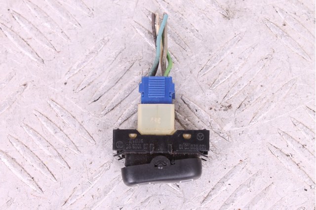 MERCEDES A1638200310 Кнопочный блок управления стеклоподъемником центральной консоли в наличии Сумы