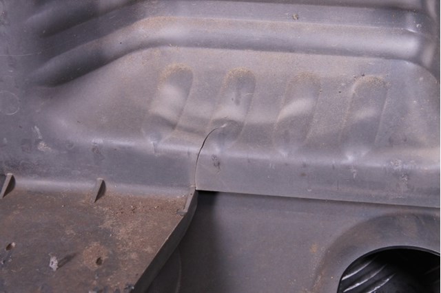 Буфер (бампер) передний A1638800170 MERCEDES