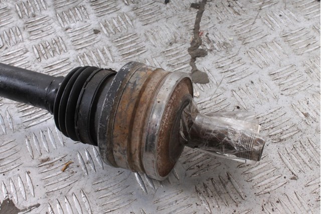 Приводной вал задний A1713501210 MERCEDES