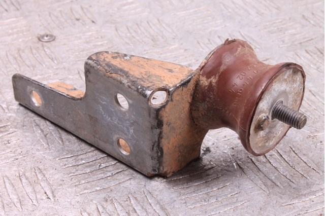 2044920744 MERCEDES купить в Ровно