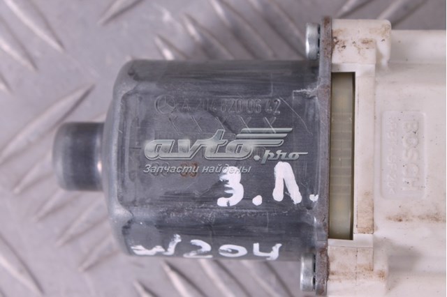 MERCEDES A2048200642 Мотор стеклоподъемника двери задней правой в наличии Винница