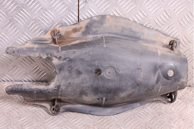Защита заднего нижнего рычага A2053522900 MERCEDES