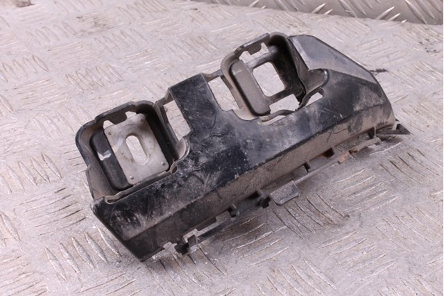 A2058851965 MERCEDES Кронштейн бампера заднего левый купить в Украина