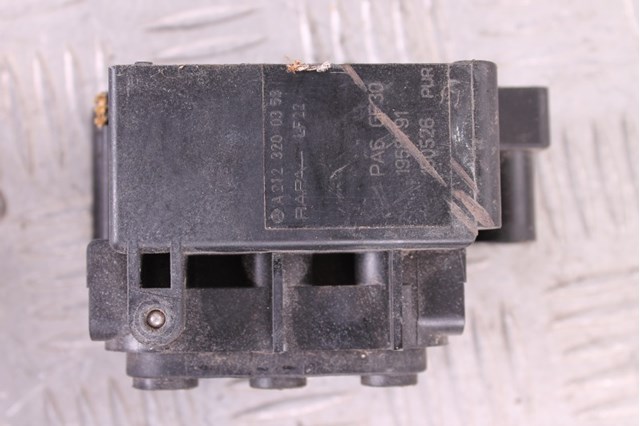 2123200358 MERCEDES Блок клапанов регулируемой подвески купить в Украина