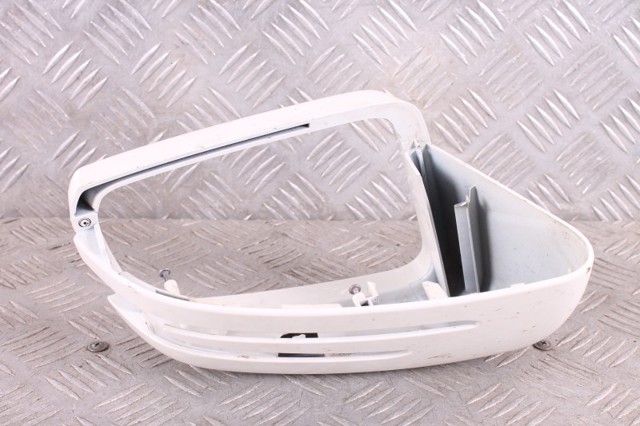Накладка левого зеркала заднего вида A21281009649197 MERCEDES