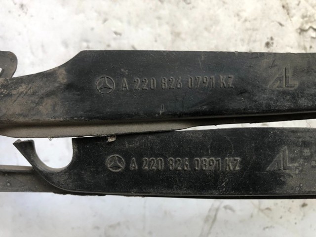 Кронштейн-адаптер крепления фары передней A2208260891 MERCEDES