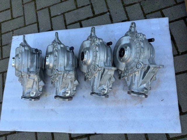 Редуктор колесный моста переднего A2233302303 MERCEDES