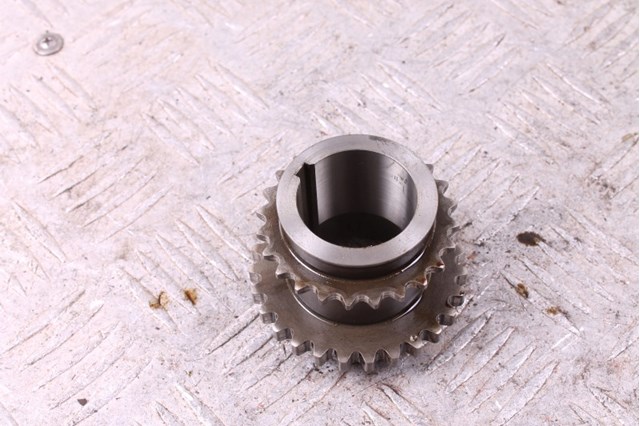 Звездочка привода коленвала двигателя A2760520503 MERCEDES