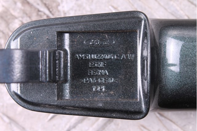 FORD AM51U22404CAW Ручка двери передней наружная правая в наличии Чернигов
