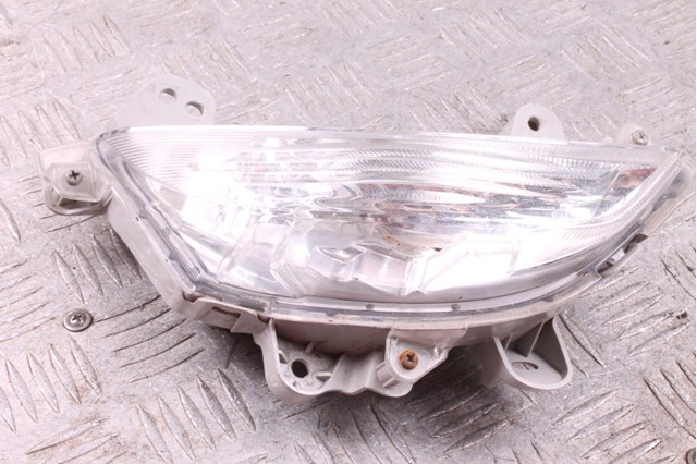 Левый фонарь указателя поворота B45A51360 MAZDA