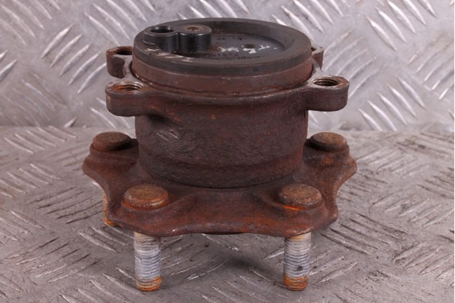 MAZDA BJS72615X Задняя ступица в наличии Житомир