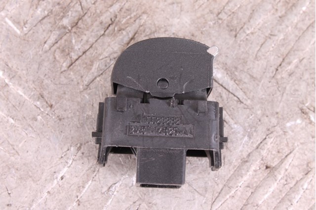 Кнопка стеклоподъёмника BM5T14529AA