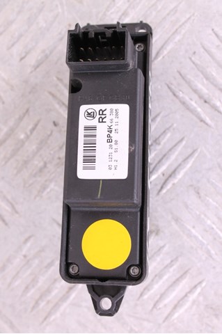 MAZDA BP4L66380 Кнопочный блок управления стеклоподъемником задний левый в наличии Полтава