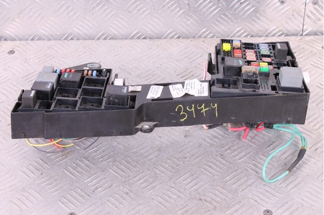C2Z32178 Блок предохранителей купить Житомир