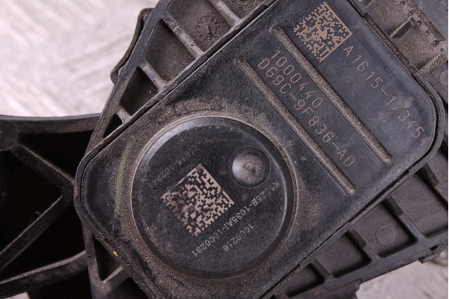 DG9C9F836AD Педаль газа купить Киев