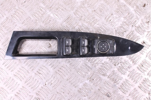 Кнопки переднего левого стеклоподъёмника DG9T14540ABW FORD