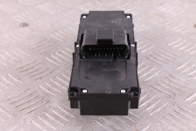 DG9T14B709AD35B8 Блок кнопок механизма регулировки сиденья левый купить Каменское