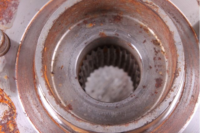 FORD DG9Z1104B Передняя ступица в наличии Винница