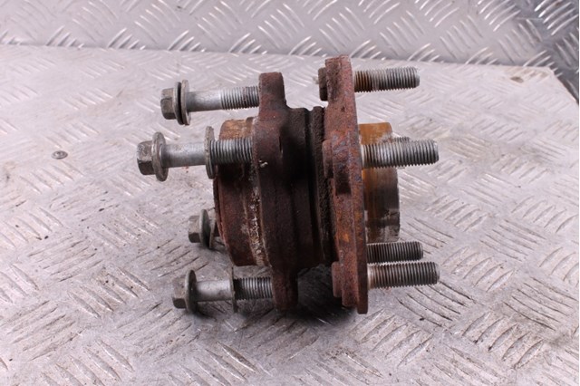 DG9Z1104B FORD Передняя ступица купить в Винница