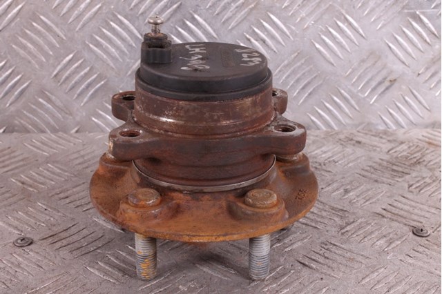 Ступицы задних колес DG9Z1104F FORD
