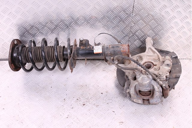 DG9Z3K185B Цапфа передняя правая купить Харьков