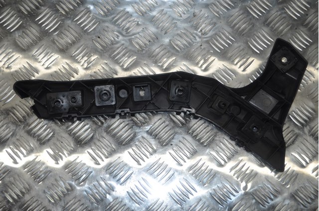DS7317A881AE Кронштейн бампера заднего внешний правый купить Харьков