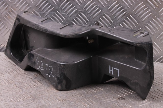 Крепление бамера левое DS7317E851AB FORD