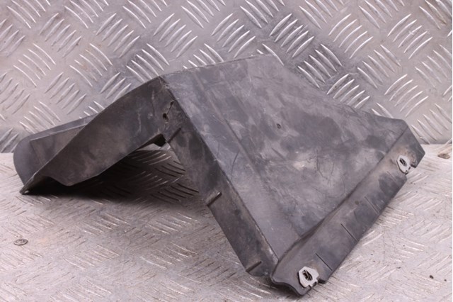 FORD DS7378403B22AE Кронштейн бампера заднего правый в наличии Сумы