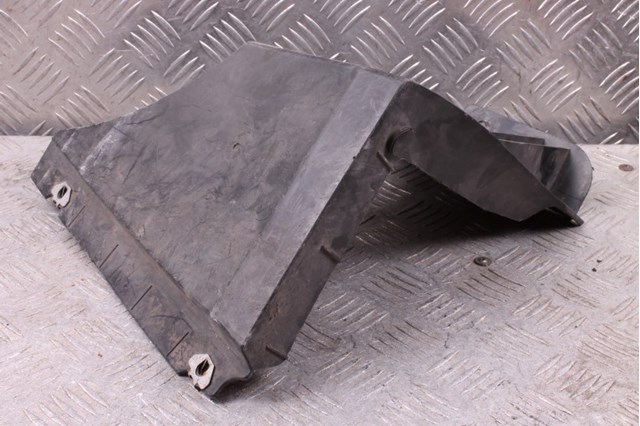 DS7378403B23AE FORD Усилитель бампера заднего купить в Николаев