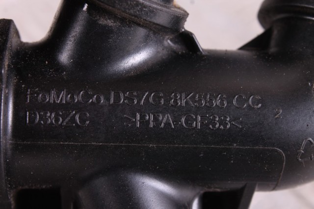 FORD DS7G8K556CC Фланец системы охлаждения в наличии Киев