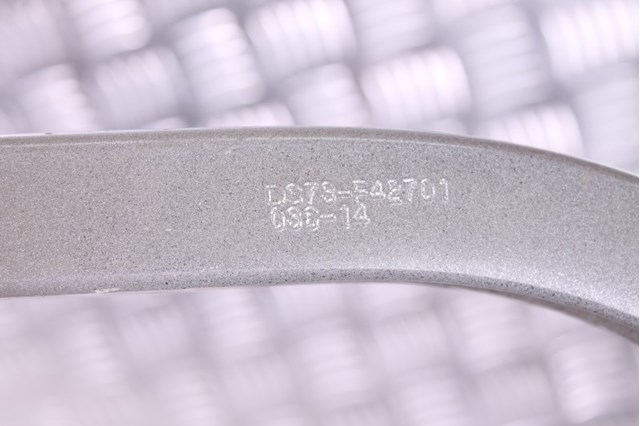 DS7Z5442701A Петля крышки багажника купить Харьков