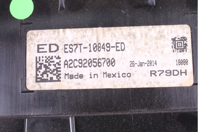 ES7T10849ED Приборная доска (щиток приборов) купить Тернополь