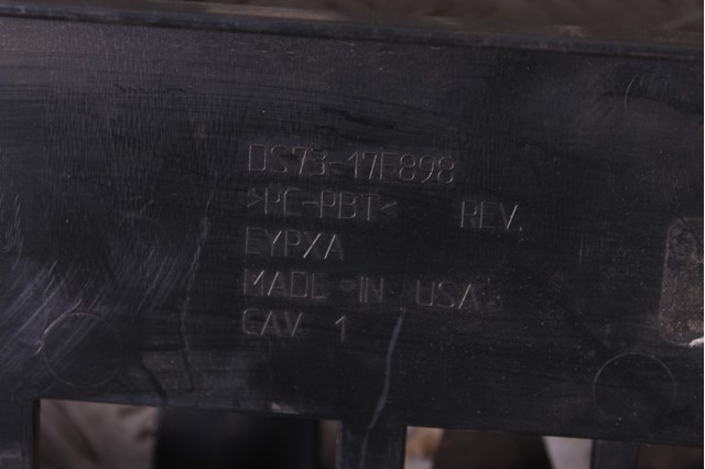 Наполнитель бампера переднего ES7Z17754A FORD