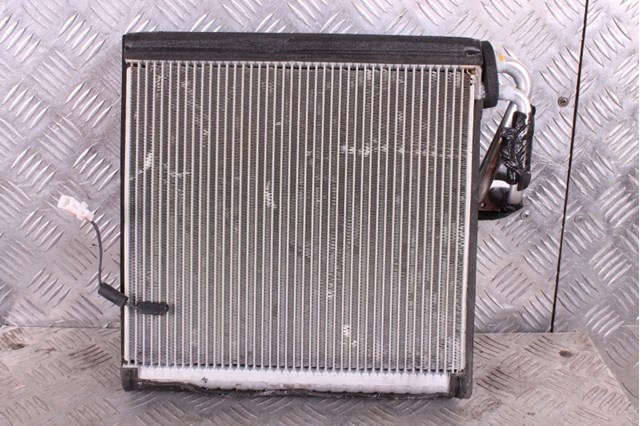 Радиатор испарителя кондиционера GG9Z19850A FORD