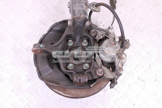 Цапфа - поворотный кулак передний, левый GHP933031A MAZDA