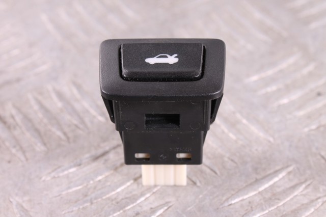 MAZDA GJR966630 в наличии Киев