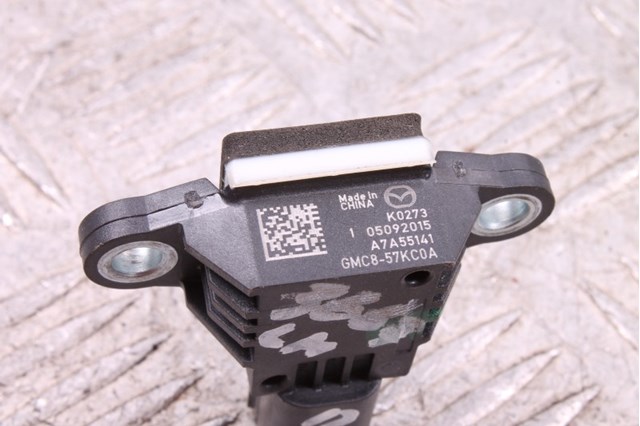 Датчик Эйрбэг передний GMC857KC0A MAZDA