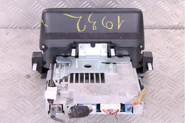 GML8611J0 MAZDA Дисплей многофункциональный купить в Ирпень
