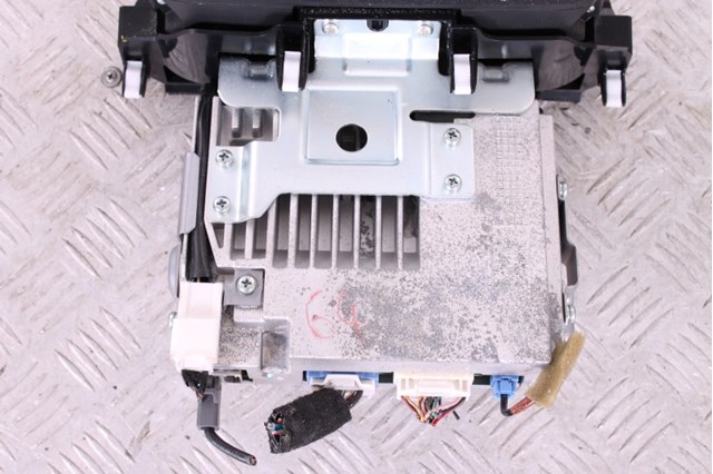 GML8611J0 MAZDA Дисплей многофункциональный купить в Днепр