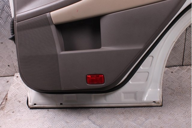 H210M1AAAA Дверь задняя правая купить Черкассы