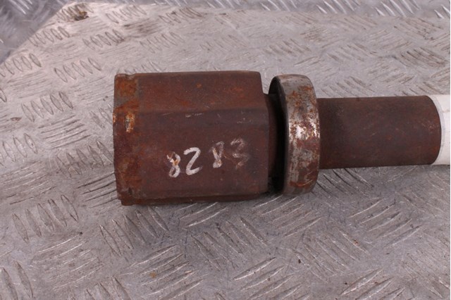FORD HG9Z3B436E Полуось (привод) передняя правая в наличии Винница
