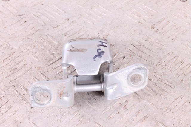 KD5358210 MAZDA Петля двери передней правой купить в Ирпень