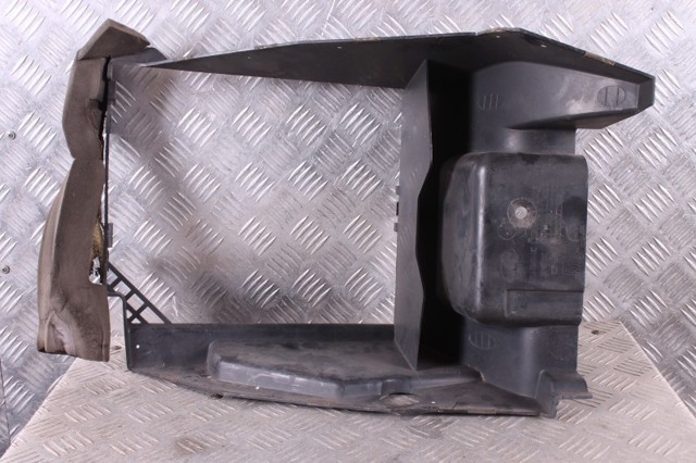 Спойлер бампера LR038055 LAND ROVER
