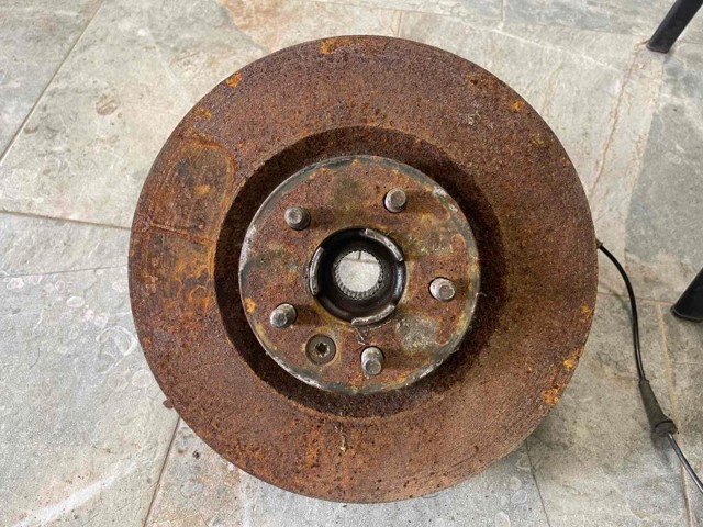 Тормоз дисковый передний LR059122 LAND ROVER