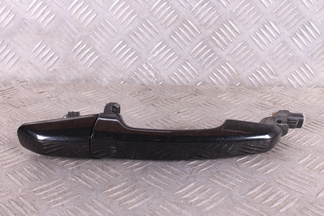 Ручка передней двери, наружная LR061200 LAND ROVER