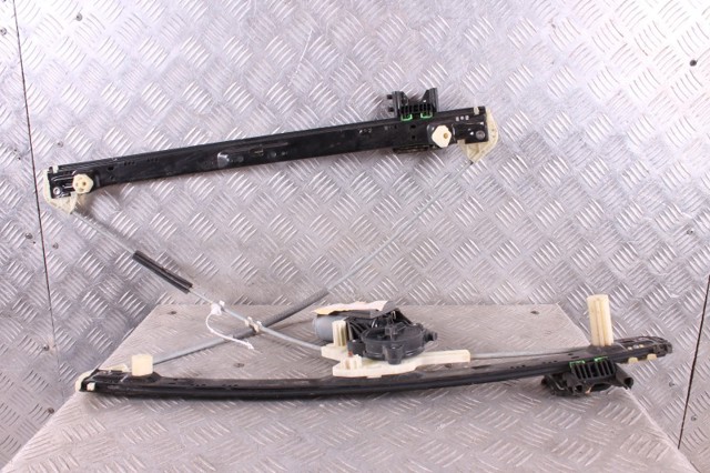 Стеклоподъемник передней правой двери LR077817 LAND ROVER