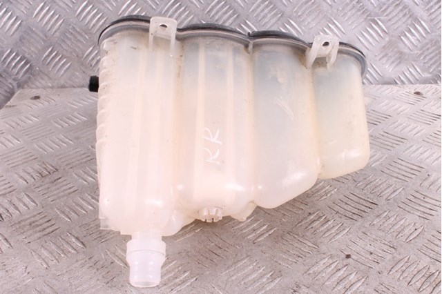 LR091767 LAND ROVER Бачок системы охлаждения расширительный купить в Чернигов