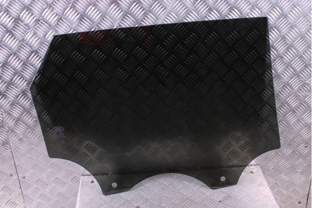 LAND ROVER LR093213 Стекло двери задней левой в наличии Винница